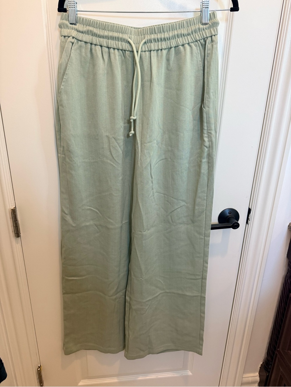 Halara Sage Green Drawstring Lounge Pants